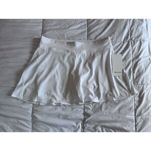New Lululemon Lightweight High-Rise Tennis Skirt Size 12 White LW8AJGS Skort NWT